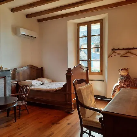 Maison Pyreneenne A - Vue Vallee D'aure بيت للعطل *