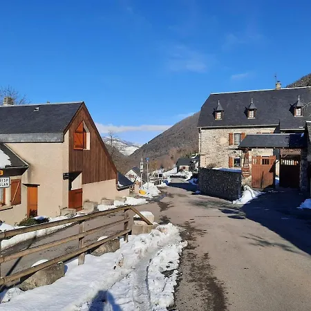 Maison Pyrénéenne à - Vue Vallée D'aure Casa vacanze *